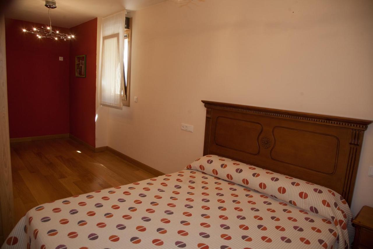 Casa Rural Aralar Apartment Echarri-Aranaz ภายนอก รูปภาพ
