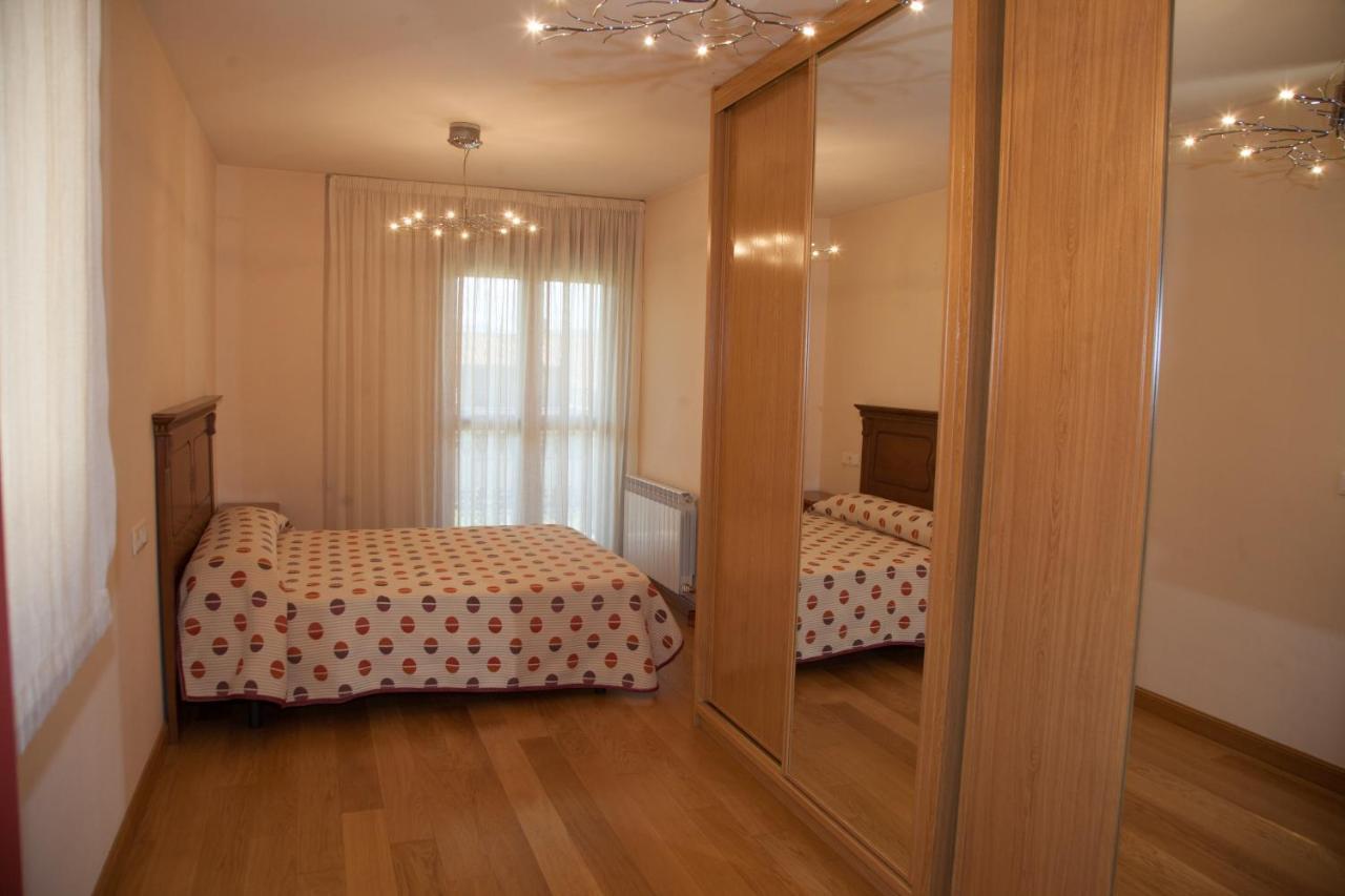 Casa Rural Aralar Apartment Echarri-Aranaz ภายนอก รูปภาพ